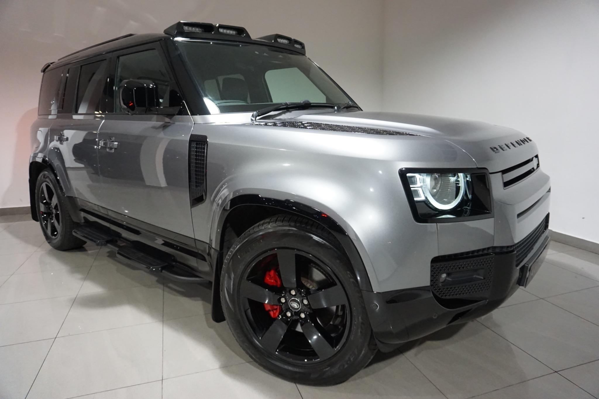 Land Rover Defender 110 3.0 D250 MHEV X-Dynamic HSE Auto 4WD Euro 6 (s/s) 5dr
